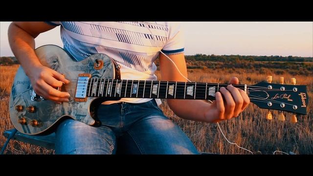 А мы не ангелы парень на гитаре