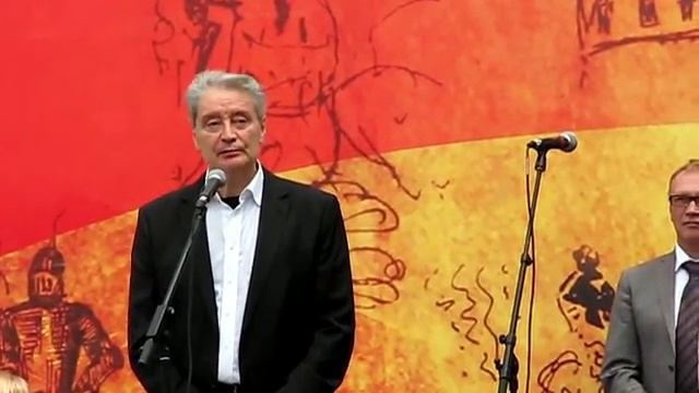ЧИТАЕТ Вениамин СМЕХОВ