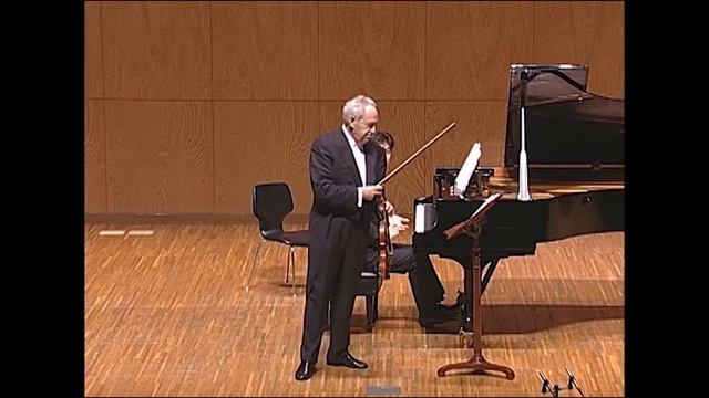 Felix Ayo Bis At Yokohama, Japan - La 