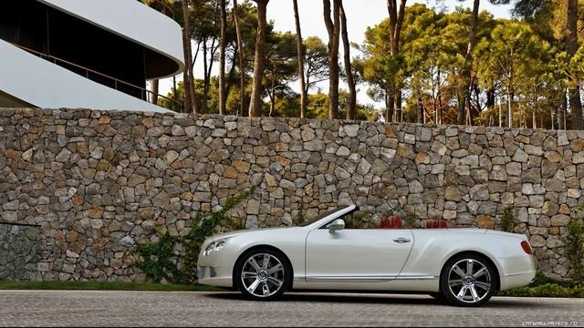 Обои для рабочего стола на тему Автомобили