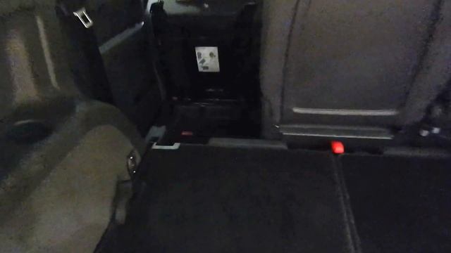 VOLKSWAGEN TOURAN 1.6 TDI 105cv COMFORTLINE Anno 2014 USATA SEMESTRALE AZIENDALE MATERA