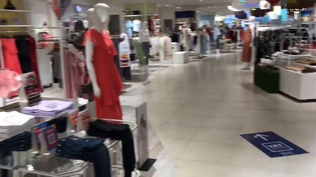 ВЫБИРАЕМ МНЕ ОЧКИ СУМКИ ПЛАТЬЯ в Хуа-Хин