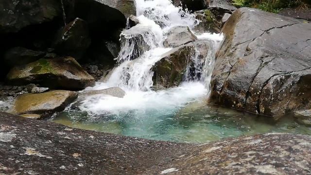 4К Шум водопада. Лечебный шум. Relax.