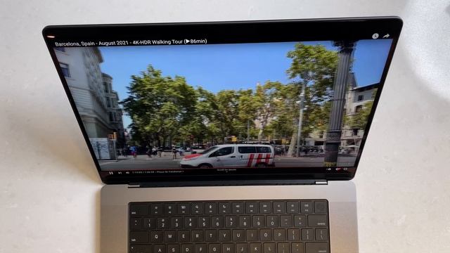 Unboxing M1 Max MacBook Pro 16 - Still The Best