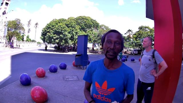 DAR Es SALAAM | Моряки вышли в город