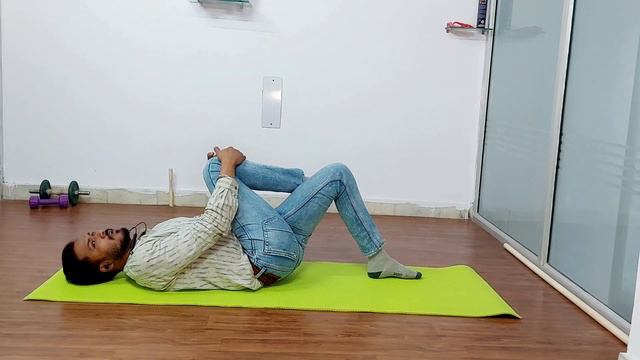 5 Simple Exercises To Relieve Back Pain At Home