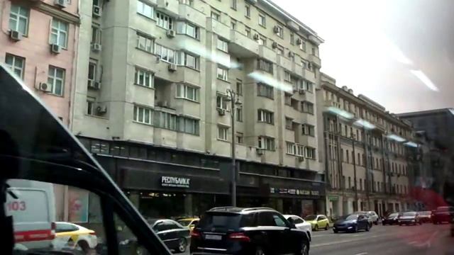 Проедемся по 1-й Тверской-Ямской улице на автобусе по маршруту м1!