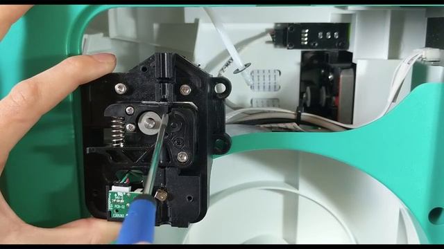 Robo E3 Unclogging The Stepper Motor (when Filament Won't Load)