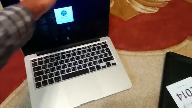 Сравнение макбука и обычного ноута