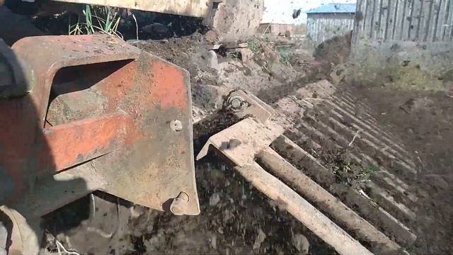 МТЗ-80 4х4 с мостом газ 66 фрезерование навозной земли