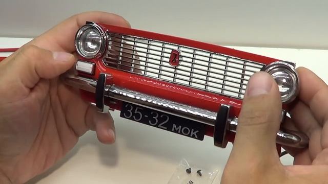 Сборка ВаЗ 2101(Жигули) №2и№3 Hachette 1_8 ЧАСТЬ 1.mp4