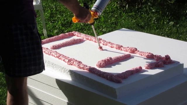 Ceresit CT 84, Приклейка пенополистирола на клей-пену