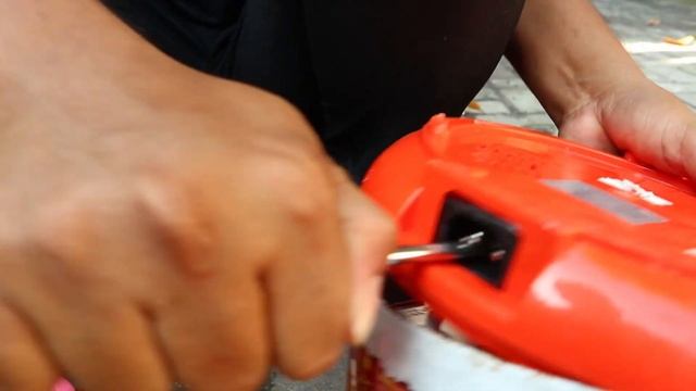 TIPS DAN CARA MEMBERSIHKAN RICE COOKER BAU | DEEP CLEANING RICE COOKER| TERNYATA ADA  BANGKAI CICAK