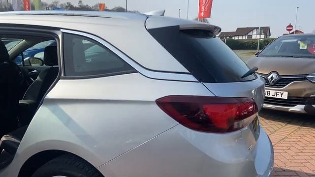 Vauxhall Astra 1.4 T Elite Nav Sports Tourer Walkaround Sovereign Silver