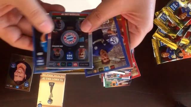 Unboxing 26 Sobres AdrenalynXL - FIFA 365 16-17 - Panini Argentina - Buscando Cartas Legendarias! 🙌