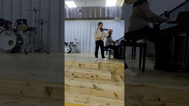 Анна Зиядуллаева Старинная французская песенка