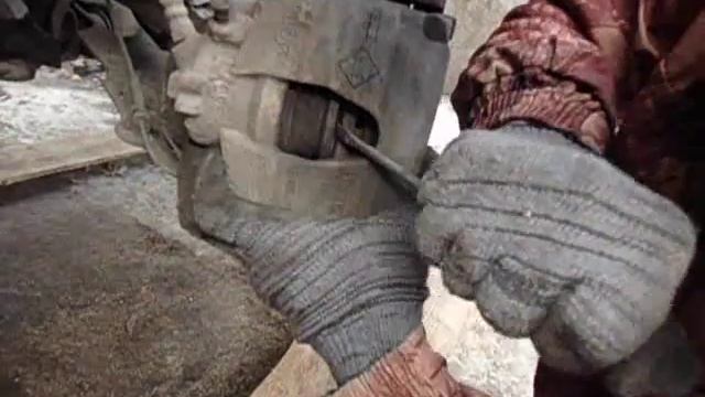 Замена тормозных колодок и дисков