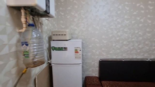 Урганч.ш янги бинода 2-Хонали кв ижарага берилади.Нархи-3 млн .Мулжал:Обойлар олами.☎️(88)601 70 70