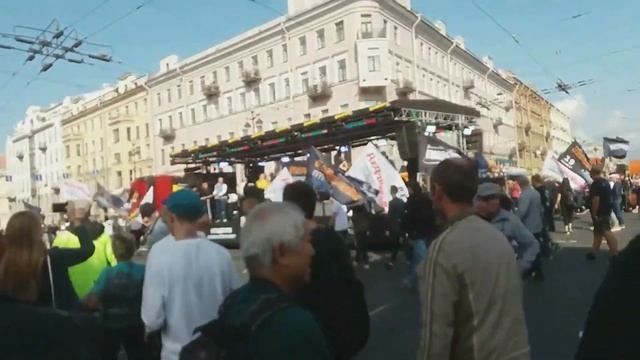 Шнур на Невском. Ленинград.