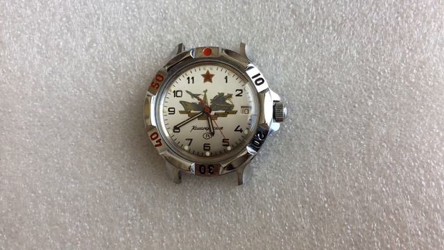 Командирские часы с авианосцем интересные