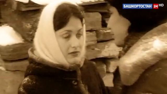 Арыҫлан Йәнбәков - Кис ултырып ҡыҙҙар сигеү сигә