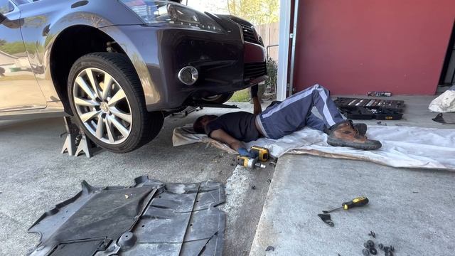 I INSTALLED THE FRONT BUMPER ON MY 2014 LEXUS GS 350 FROM COPART! *BUT THIERS JUST ONE PROBLEM!*