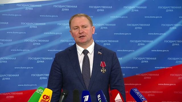 10.03.2021.Пресс-подход представителей фракций Государственной Думы