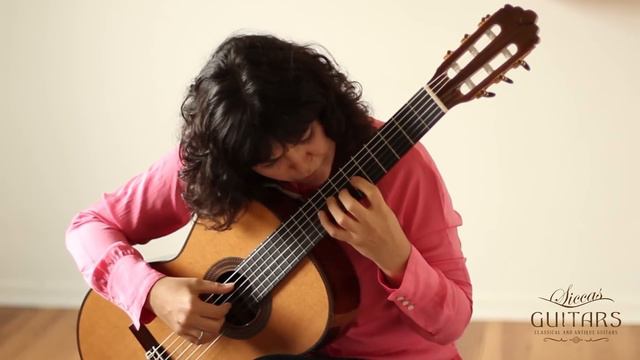 Irina Kulikova plays Courante from the Cello Suite No. 1 by J. S. Bach on a Altamira LOrfeo