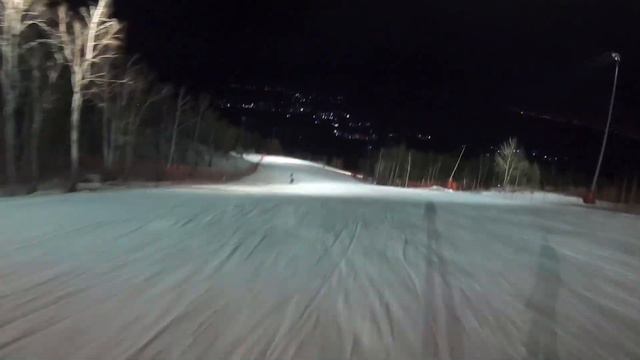 Вечерний спуск с третьей трассы ГЛЦ Банное  23.12.2022