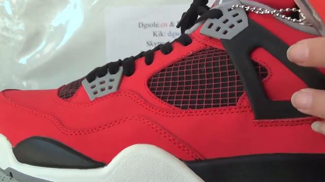 Jordan 4 Bulls Review From DGSOLE