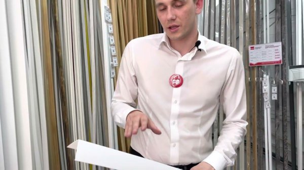 Угол ПВХ 60*60*2,7 м Белый