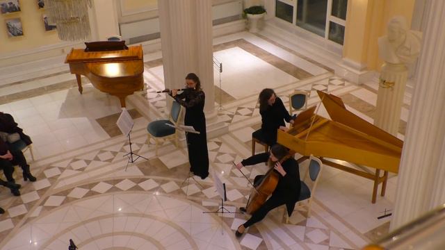 Антонио Лотти трио - соната для флейты, виолонечели и бассо континуо