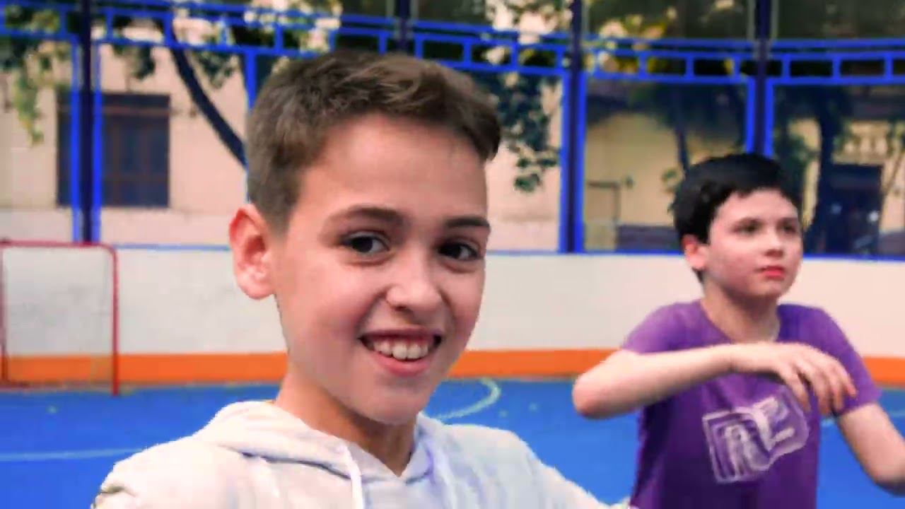 Прогулка детей. Био-Техно смена каникулы в 