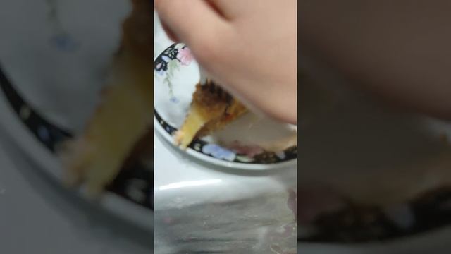 Пирог с сыром и с курицей