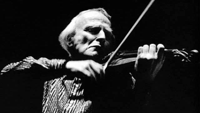 Menuhin Plays Bach Violin Concerto In A Minor - Part 2/3