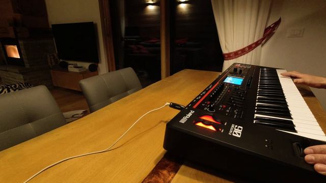 Fantom Roland 06