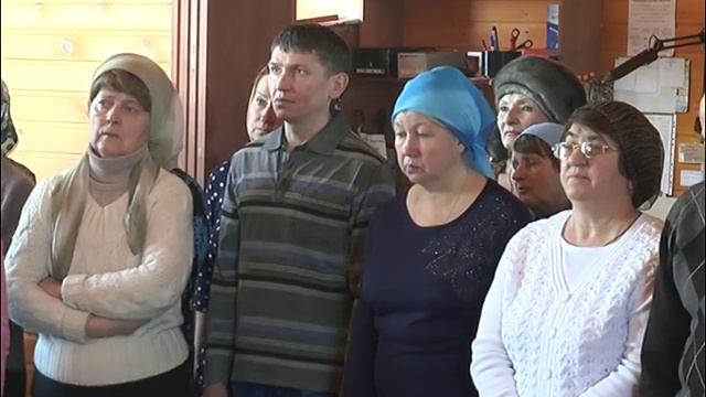 Православные христиане отмечают один из 12 главных праздников -Сретения Господня