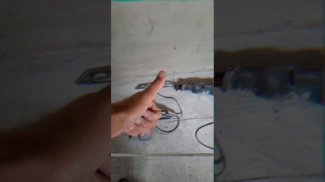 Установка окна в несущей стене...