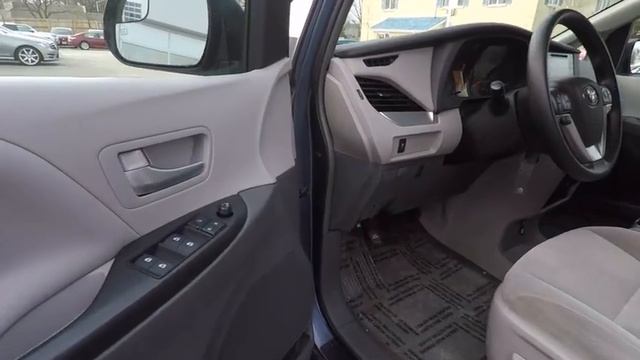 2015 Toyota Sienna LE Schaumburg IL 173945A
