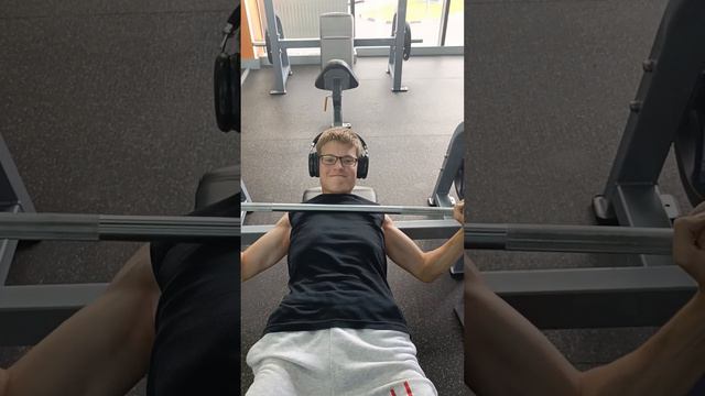 СТАВЬ ОБРАТНО 😂😂😂