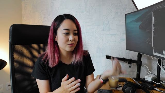 MacBook Pro 専用 9-in-1 USB Hub で、デスクちょっとスッキリ計画！BASEUS