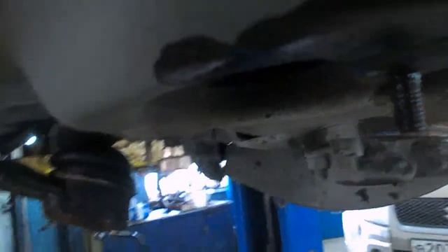 ваз 2107 Дима = 24 04 18 = амортизатор и пыльник хвостовика