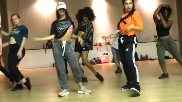 Mi Gente feat. Beyoncé J Balvin  Willy William  Miguel Antonio Choreography