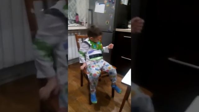 Прикол для батика часть 1 + часть 2 видео смотрите