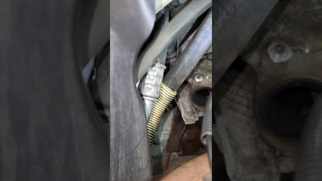 2009 ford explorer v8 4.6 broken exhaust manifold studs recessed in cylinder head