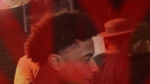 Cap 6 ReCAP: Speakeasy Show