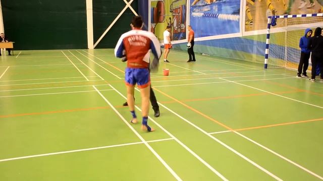 Работа на лапах  (кикбоксинг)  # 1