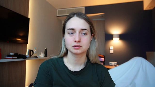 SENSE VLOG: уход за сухой кожей, впервые в бизнес-зале, ночь в отеле, подготовка к вылету в Китай