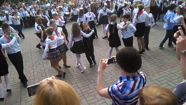 танец вальс четвероклассников гимназия светлоорск 30.05.2017