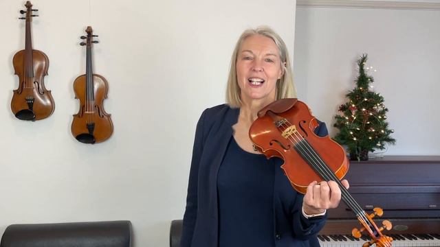 Rockin' Around The Christmas Tree By Johnny Marks From 101 Violin Christmas Songs By Hal Leonard